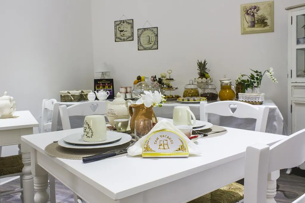 TAM Vacanze B&B Cinisi 3*,